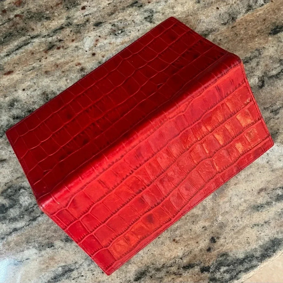 Vintage Karen Kallan embossed leather red check book cover - Picture 9 of 9